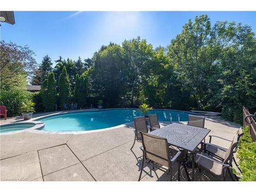 134 Parks Edge Crescent, London, ON - Outdoor With In Ground Pool With Deck Patio Veranda With Backyard