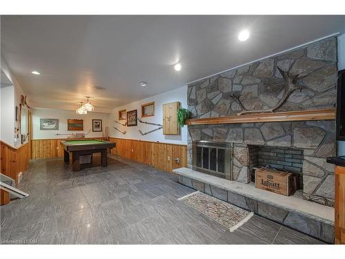 134 Parks Edge Crescent, London, ON - Indoor With Fireplace