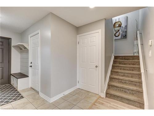 1558 Evans Boulevard, London, ON - Indoor Photo Showing Other Room