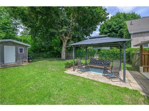 948 Princess Avenue, London, ON - Outdoor With Backyard