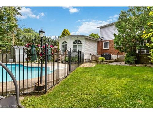 289 Whiting Street, Ingersoll, ON - Outdoor With In Ground Pool