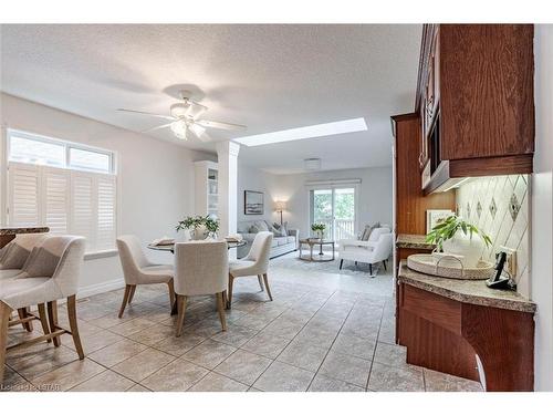 1741 Jubilee Drive, London, ON - Indoor Photo Showing Dining Room