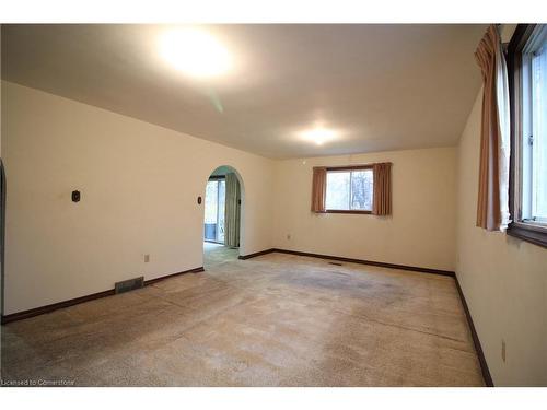 73 Glenmount Avenue, Hamilton, ON - Indoor Photo Showing Other Room