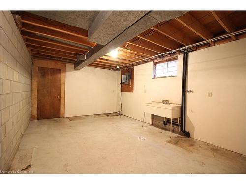 73 Glenmount Avenue, Hamilton, ON - Indoor Photo Showing Basement