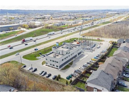 1B-821 North Service Road, Stoney Creek, ON 