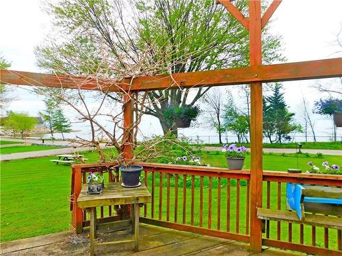 1475 Lakeshore Road, Selkirk, ON - Outdoor