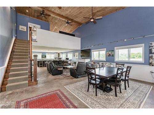 1291 Old #8 Highway, Flamborough, ON - Indoor Photo Showing Dining Room