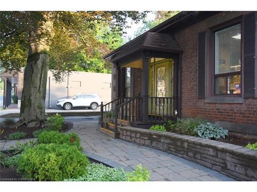 241 King Street W, Dundas, ON 