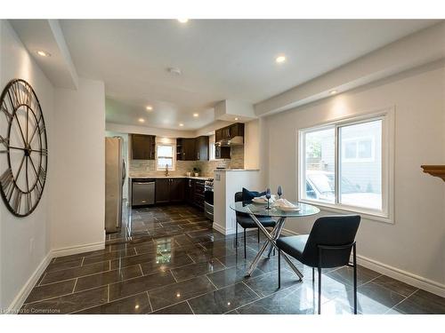 232 Beaver Street, Thorold, ON - Indoor Photo Showing Dining Room