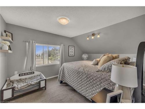 1289 #54 Highway, Caledonia, ON - Indoor Photo Showing Bedroom