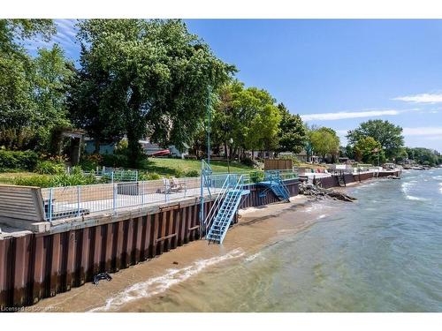 2592 Lakeshore Road, Dunnville, ON - Outdoor With Body Of Water