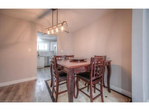 15-149 St Catharines Street, Smithville, ON - Indoor Photo Showing Dining Room