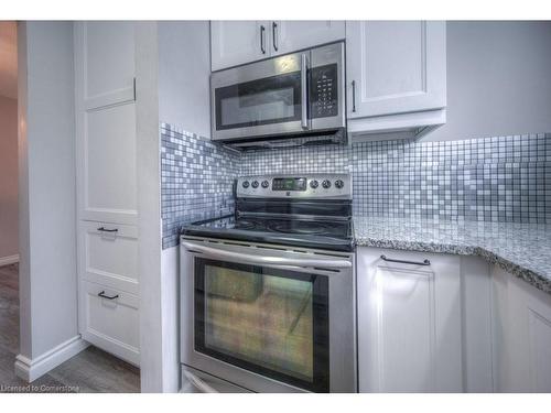 15-149 St Catharines Street, Smithville, ON - Indoor Photo Showing Kitchen With Upgraded Kitchen