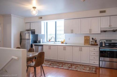 5B-66 King Street E, Hamilton, ON - Indoor Photo Showing Kitchen