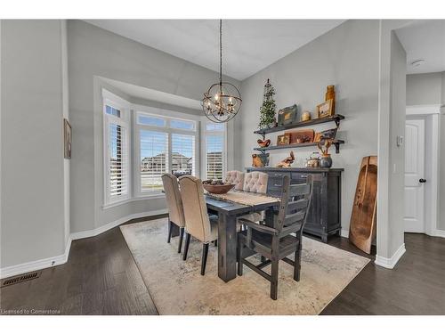 11 Taishan Place, Waterford, ON - Indoor Photo Showing Dining Room