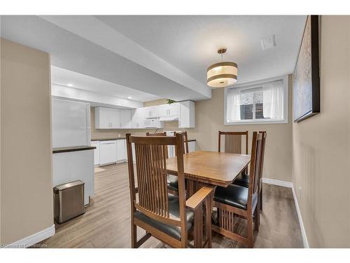 11 Taishan Place, Waterford, ON - Indoor Photo Showing Dining Room