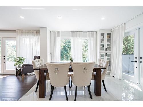 704 Old Dundas Road, Hamilton, ON - Indoor Photo Showing Dining Room