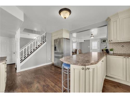 898 Port Maitland Road, Port Maitland, ON - Indoor Photo Showing Kitchen