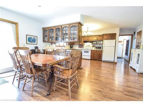 290 Richert Road, Haldimand County, ON - Indoor Photo Showing Dining Room