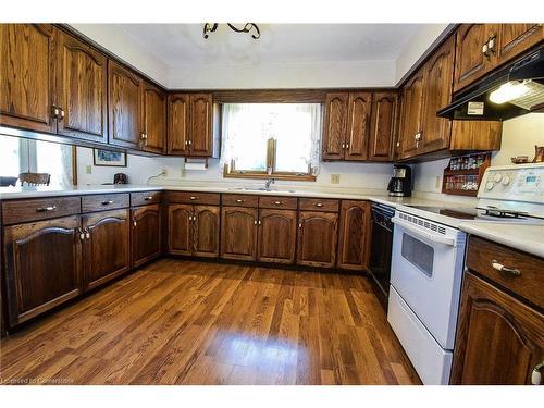 290 Richert Road, Haldimand County, ON - Indoor Photo Showing Kitchen