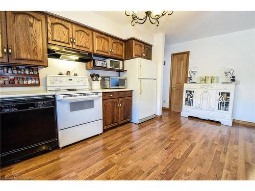 290 Richert Road, Haldimand County, ON - Indoor Photo Showing Kitchen