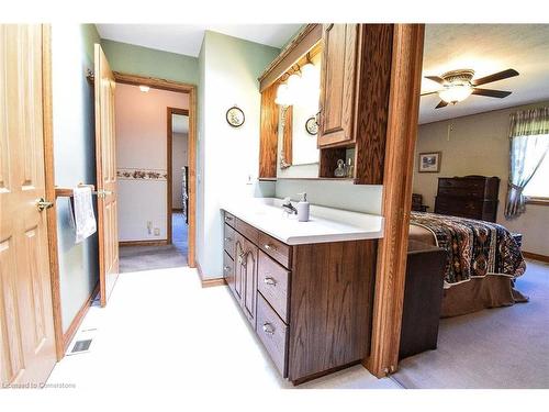 290 Richert Road, Haldimand County, ON - Indoor Photo Showing Bathroom