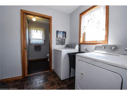 290 Richert Road, Haldimand County, ON - Indoor Photo Showing Laundry Room