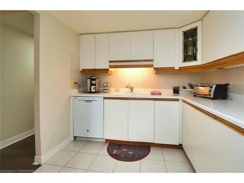 Ph3-150 Wilson Street W, Ancaster, ON - Indoor Photo Showing Kitchen