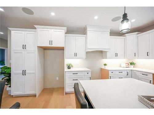 88 St. Michael'S Street, Delhi, ON - Indoor Photo Showing Kitchen