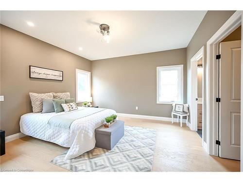 88 St. Michael'S Street, Delhi, ON - Indoor Photo Showing Bedroom