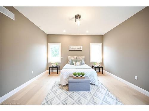 88 St. Michael'S Street, Delhi, ON - Indoor Photo Showing Bedroom