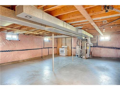 6751 Demetre Crescent, Niagara Falls, ON - Indoor Photo Showing Basement