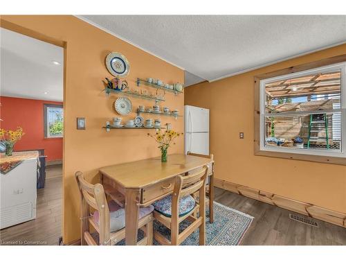 35 Canal Bank Road, Port Colborne, ON - Indoor Photo Showing Dining Room