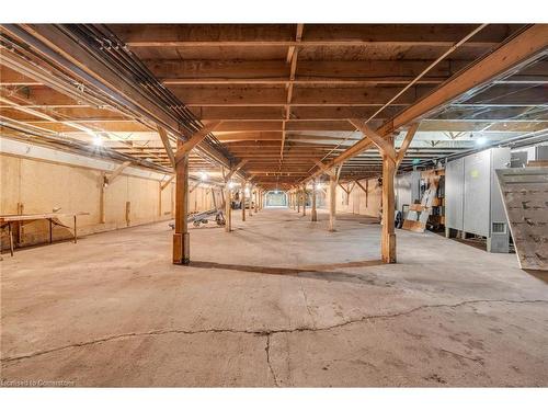 3762-3766 Greenlane Road, Lincoln, ON - Indoor Photo Showing Basement