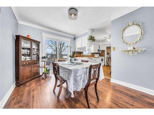 3542 Fifteenth Street, Lincoln, ON - Indoor Photo Showing Dining Room