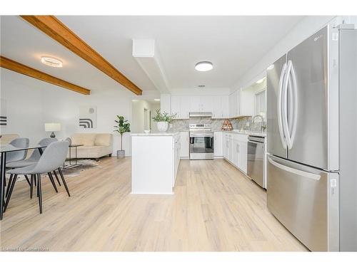 44 Old Cut Boulevard, Long Point, ON - Indoor Photo Showing Kitchen