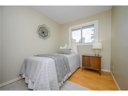 44 Old Cut Boulevard, Long Point, ON - Indoor Photo Showing Bedroom