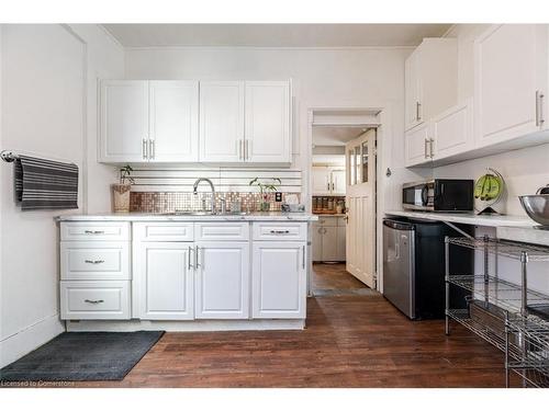 124 Main Street W, Port Colborne, ON - Indoor Photo Showing Kitchen