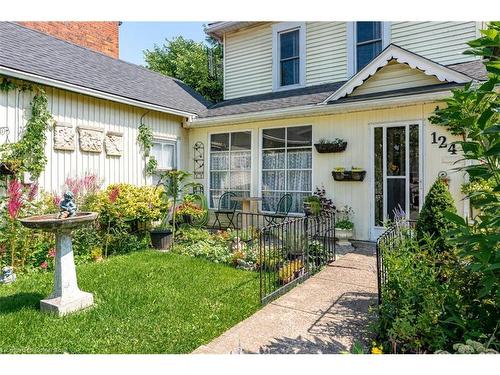 124 Main Street W, Port Colborne, ON - Outdoor