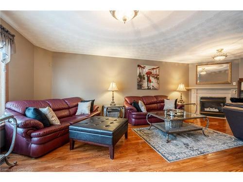 9 Sugarberry Court, Stoney Creek, ON - Indoor Photo Showing Living Room With Fireplace