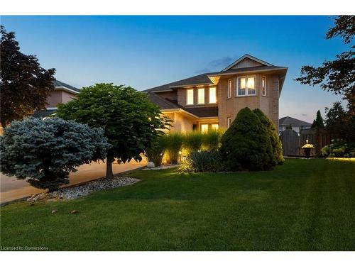 9 Sugarberry Court, Stoney Creek, ON - Outdoor