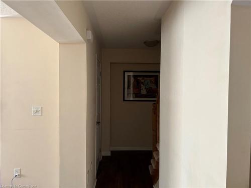 66 Betterton Crescent, Brampton, ON - Indoor Photo Showing Other Room