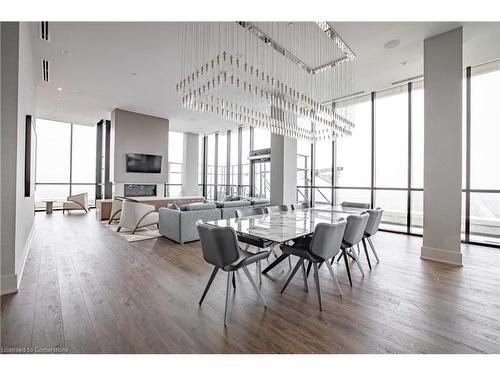 310-385 Winston Road, Grimsby, ON - Indoor Photo Showing Dining Room