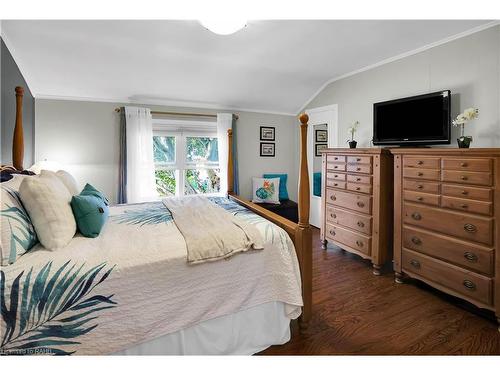 356 Linwell Road, St. Catharines, ON - Indoor Photo Showing Bedroom