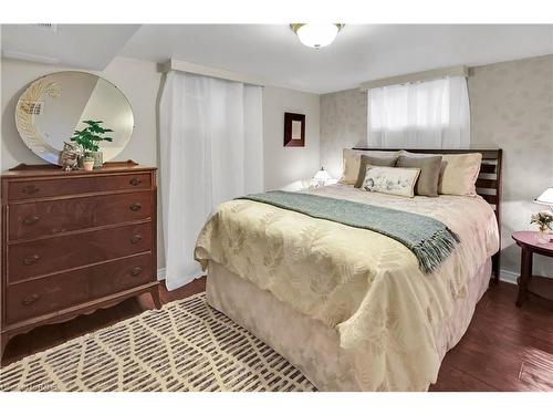 356 Linwell Road, St. Catharines, ON - Indoor Photo Showing Bedroom