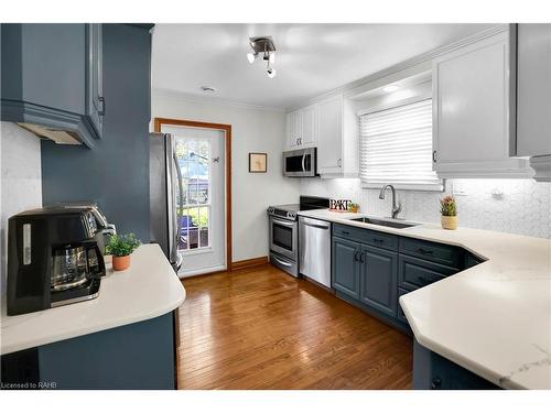 356 Linwell Road, St. Catharines, ON - Indoor Photo Showing Kitchen With Stainless Steel Kitchen With Upgraded Kitchen