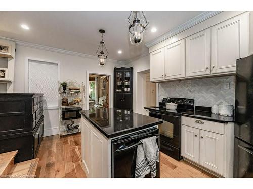 711 Norfolk Street S, Simcoe, ON - Indoor Photo Showing Kitchen