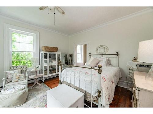 711 Norfolk Street S, Simcoe, ON - Indoor Photo Showing Bedroom