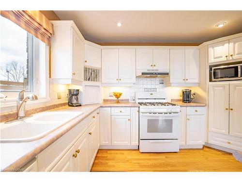 2948 North Shore Drive, Lowbanks, ON - Indoor Photo Showing Kitchen With Double Sink