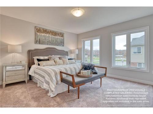 245 Dicenzo Drive, Hamilton, ON - Indoor Photo Showing Bedroom